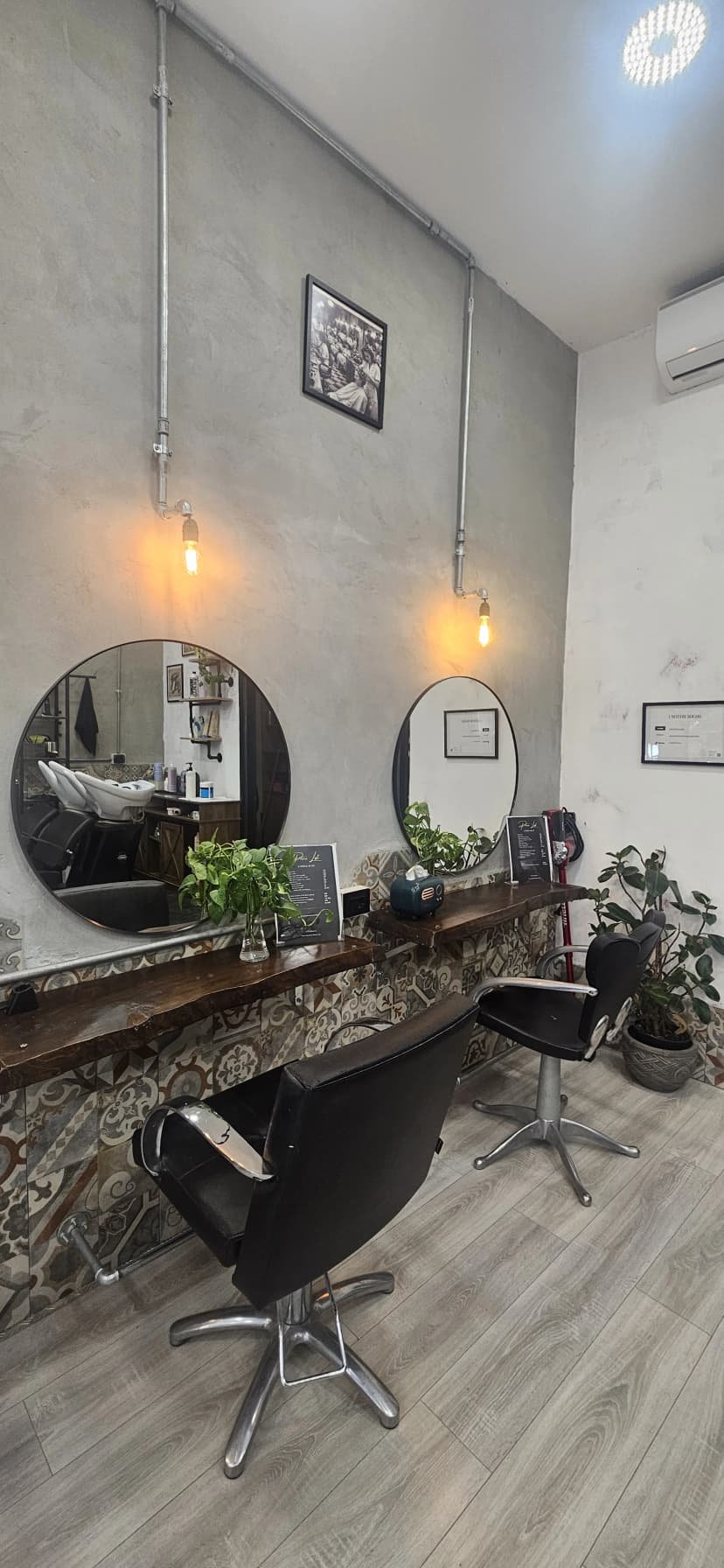 Postazione parrucchiere moderna